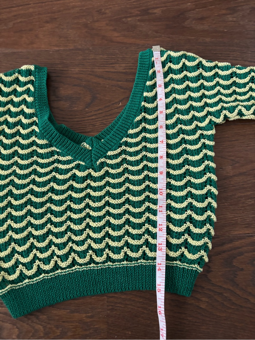 Zara Crochet Deep V-Neck Scallop Knit Crop Top - Picture 9 of 9